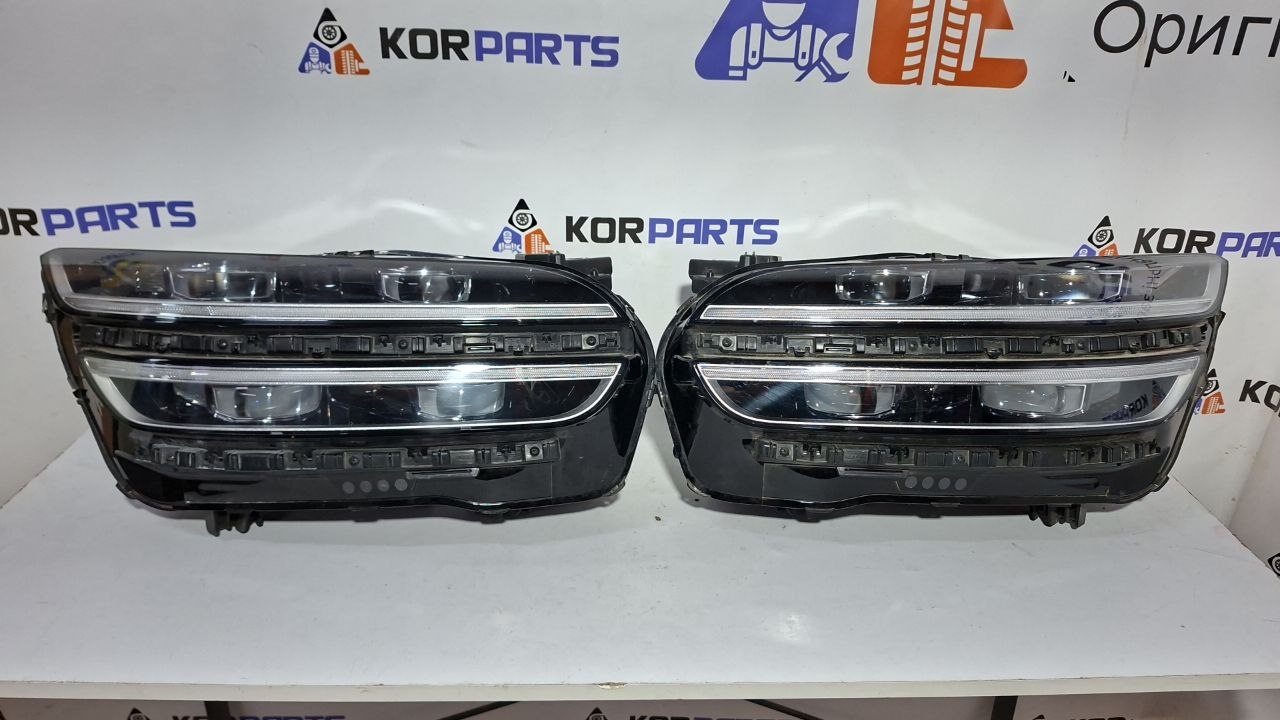 92101AR000 + 92102AR000 Genesis Комплект фар Genesis GV70