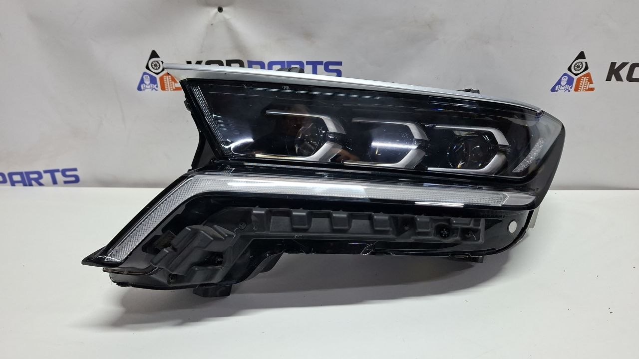 92101P2120 Kia Фара передня ліва