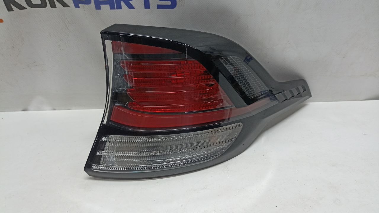 92402P1000