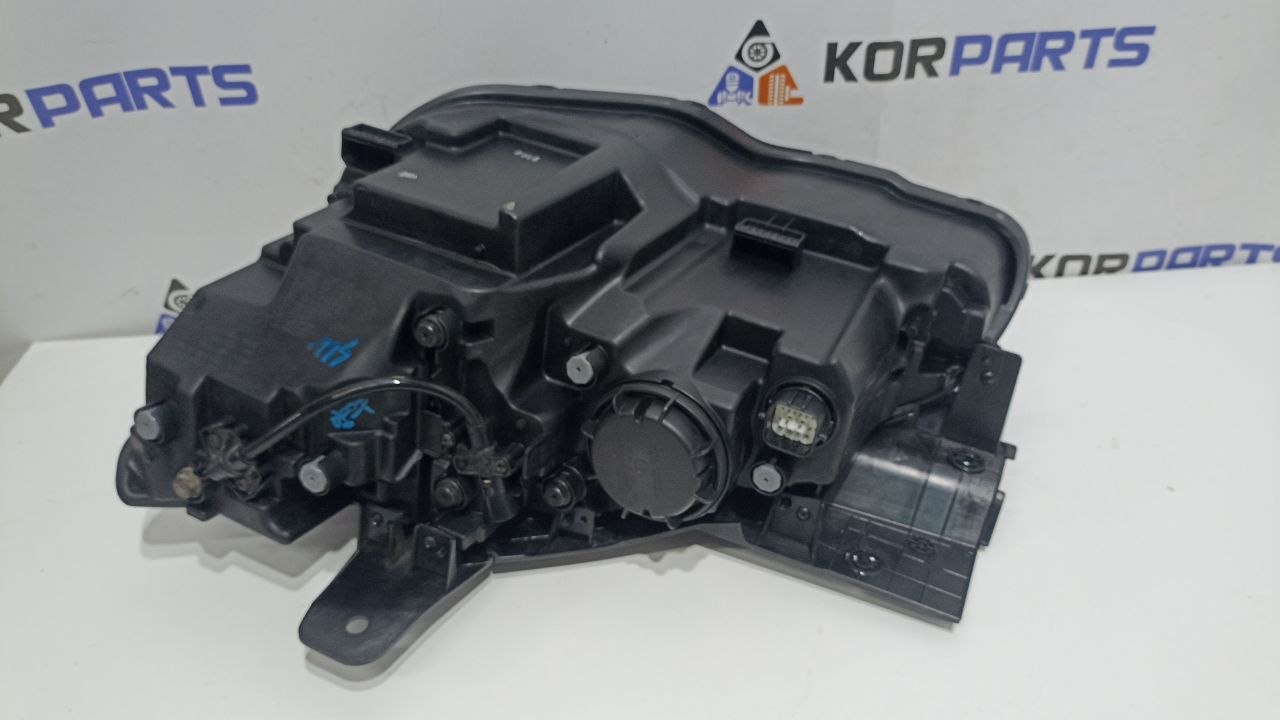 92402KL000 Hyundai Ліхтар задній зовнішній, правий